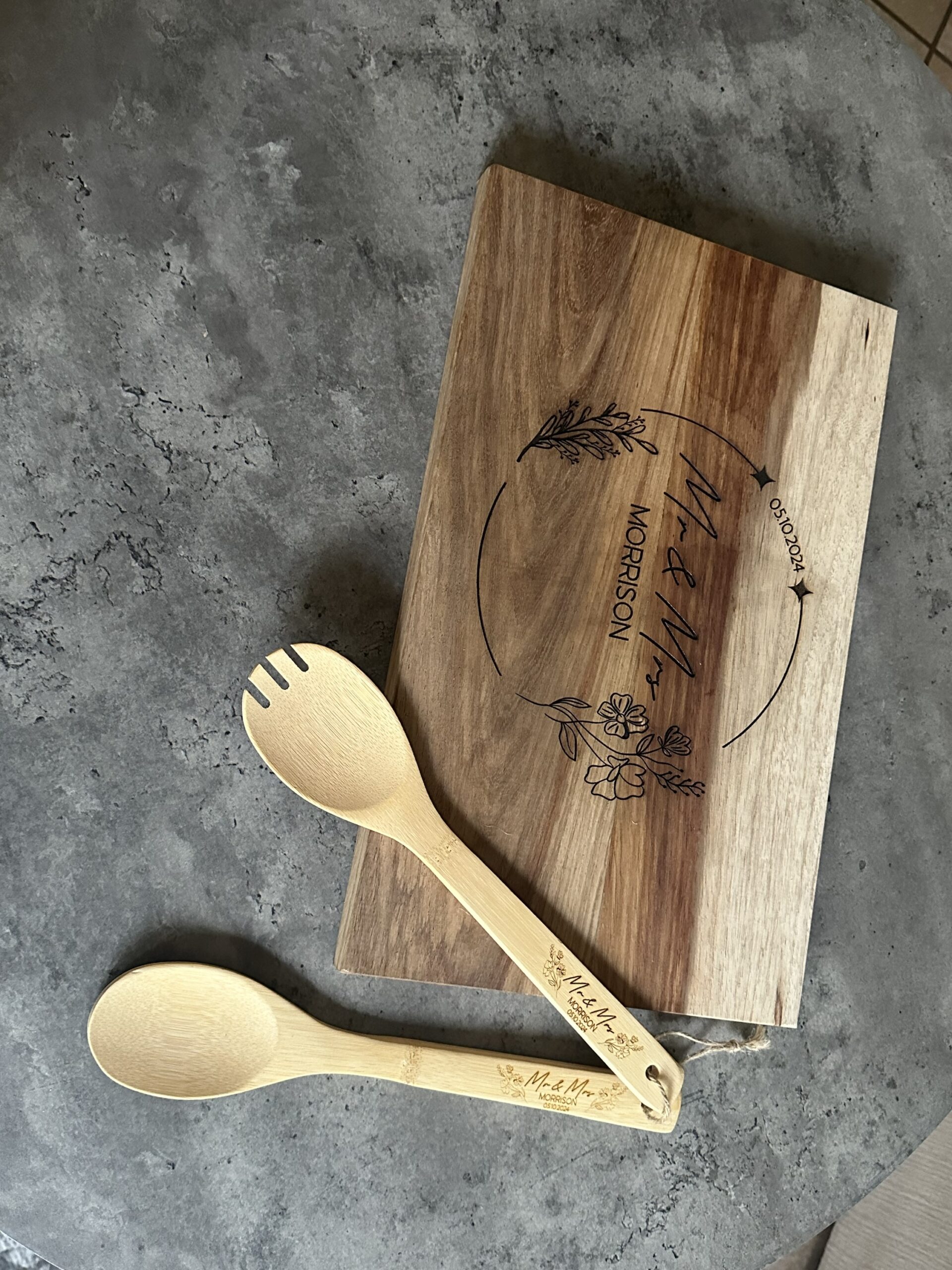 Personalised Laser Engraved Kiaat Cutting Board – Elegant & Unique Gift - Image 3